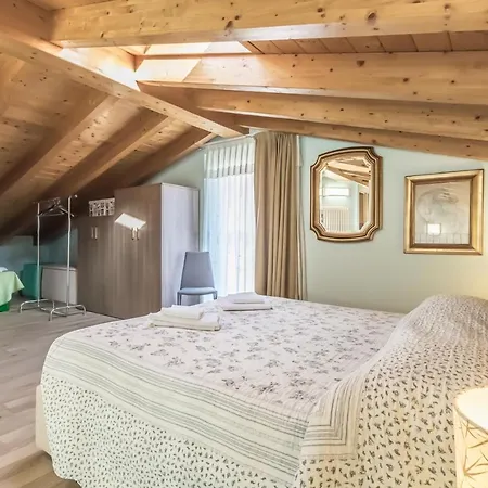 Rebecca - Tremezzina 公寓 *