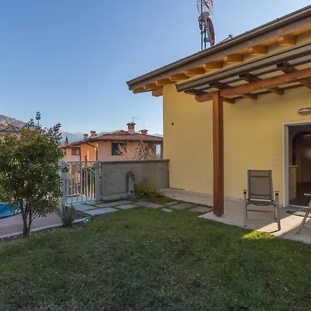 Rebecca - Tremezzina * 梅泽格拉